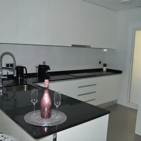 Sunset Drive Paradise - * بينايدورم